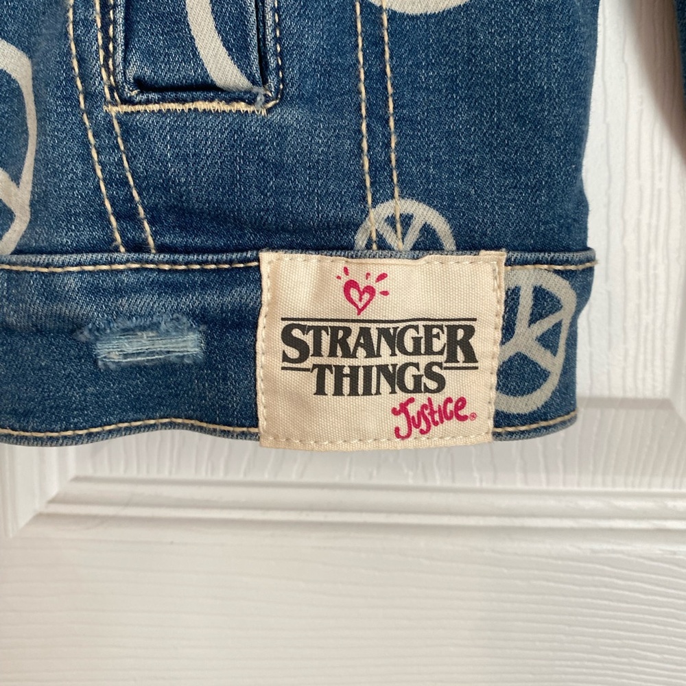 Justice (stranger things) denim jacket size small - Picture 3 of 5